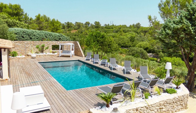 Villa in the heart of the garrigue
