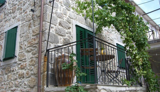 Villa In The Old Town,5 Mins To Town Beach, Parking Nearby
