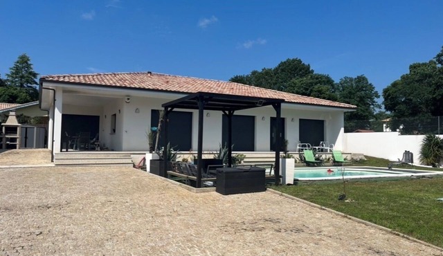 Villa in the sunny south-west