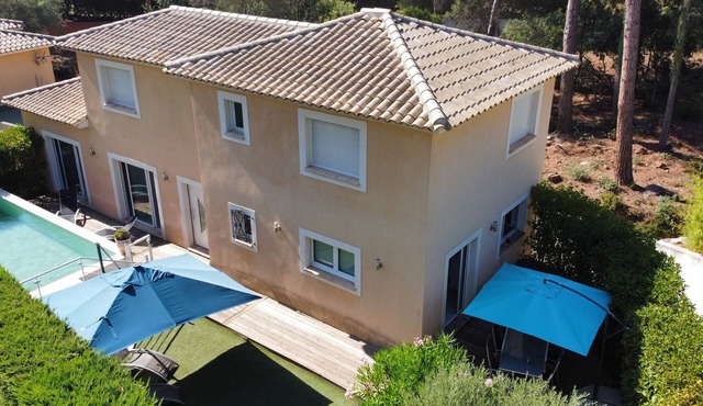 Villa in the Valescure district IDEAL FOR FAMILIES OR BETWEEN FRIENDS