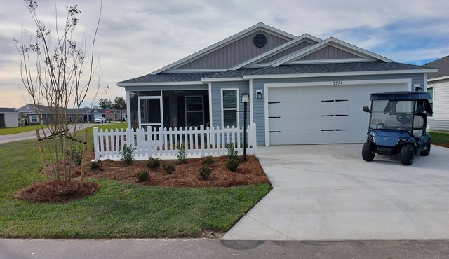 Villa in The Villages close to Brownwood Town Square/GOLF CART AS A COURTESY