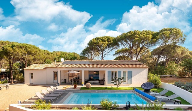 Villa in Vidauban near Sainte Maxime Beach