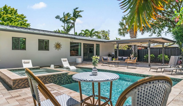 Villa in Wilton Manors Heated Pool 10 min to beach