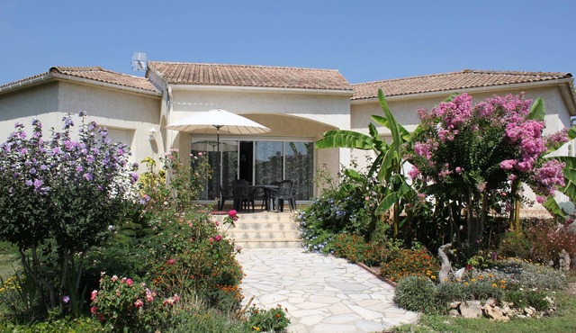 Villa Indépendante Avec Jardin Clôturé à 5mn des Plages de la Costa Serena