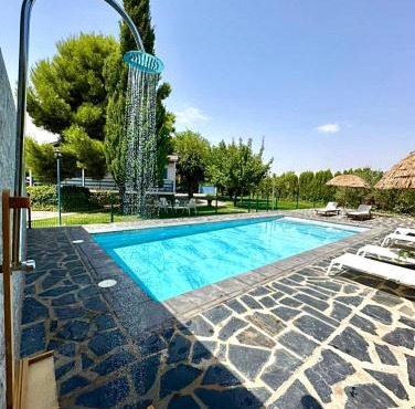 Villa Independente con Piscina Privada - perfecto familia y grupos