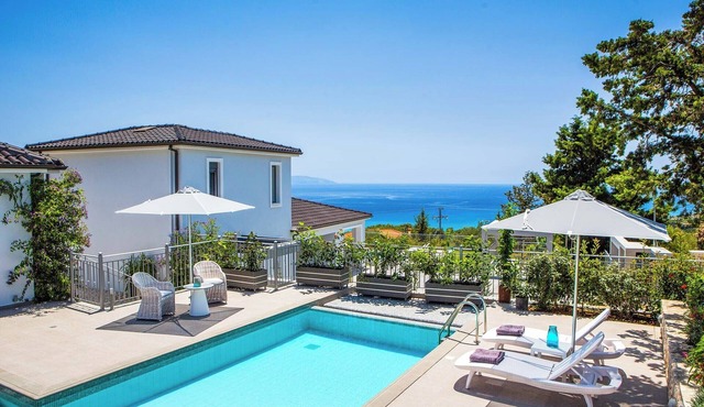 Villa Indikon - One Bedroom Villa, Sleeps 2