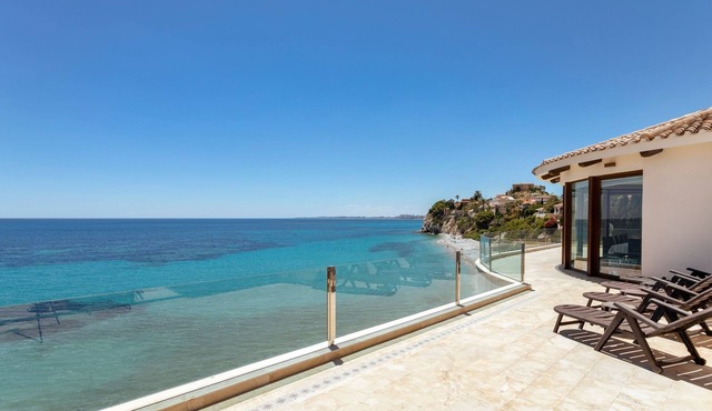 Villa Irene first line seafront with access to the sea!