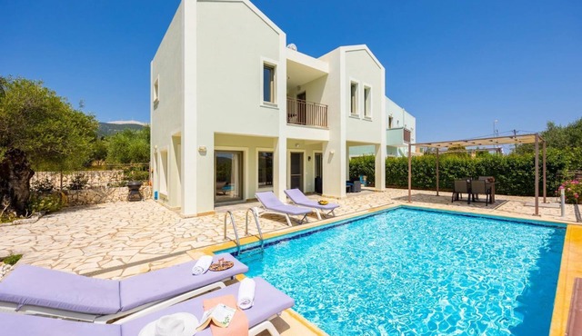 Villa Irineos - Two Bedroom Villa, Sleeps 5