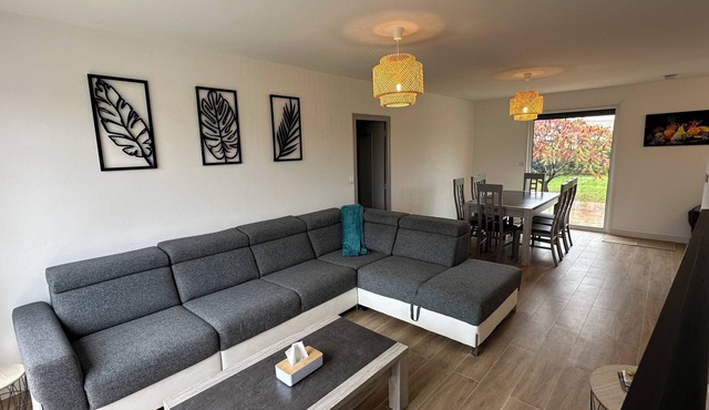 Villa-Iska-Calme-Piscine-Moderne-Port-Centre-Plages