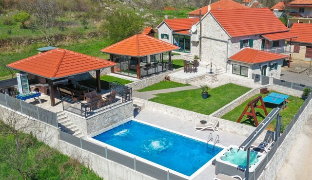 Villa Ivandvor in Split by Villas Guide