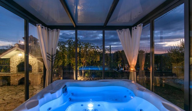 Villa "Ive"-winter spa