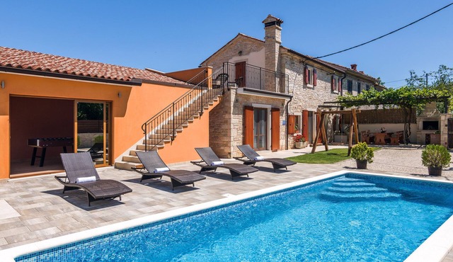 Villa Ivka - with Saltwater pool!