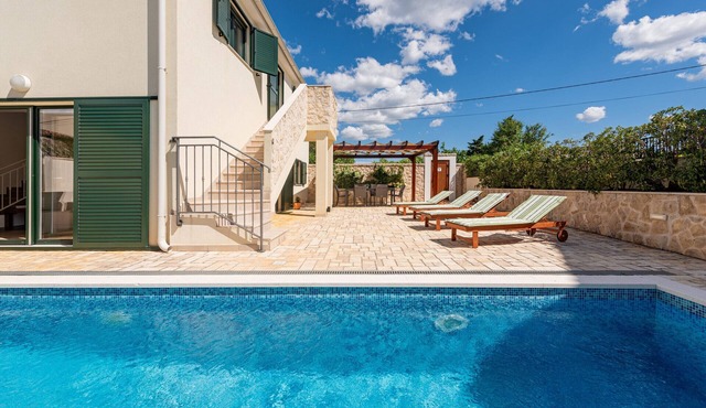 Villa Ivo ZadarVillas