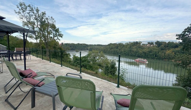 Villa Jeanne: une vue à couper le souffle pour un gîte 100% dog friendly