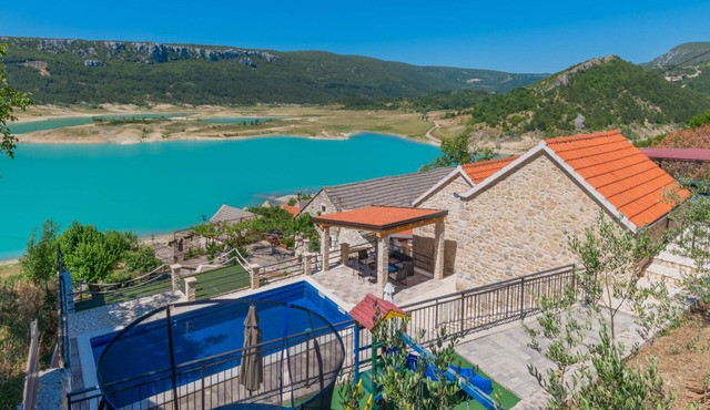 Villa Janja - Makarska by Villas Guide