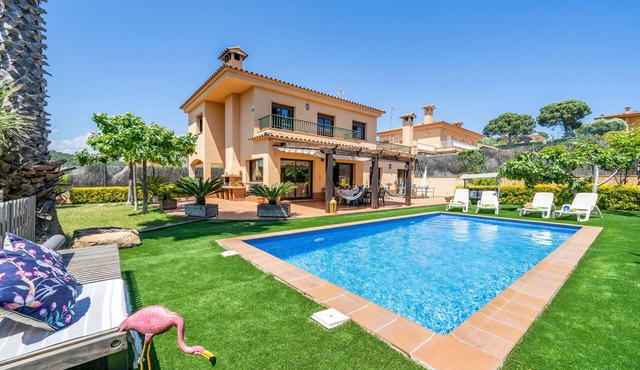 Villa Jaruco Lux | Private Pool BBQ Air Conditioning Ideal for Families