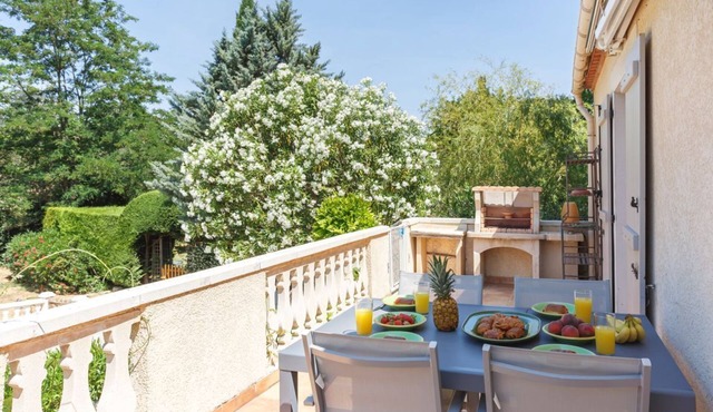 Villa Javert - Three Bedroom Villa, Sleeps 6