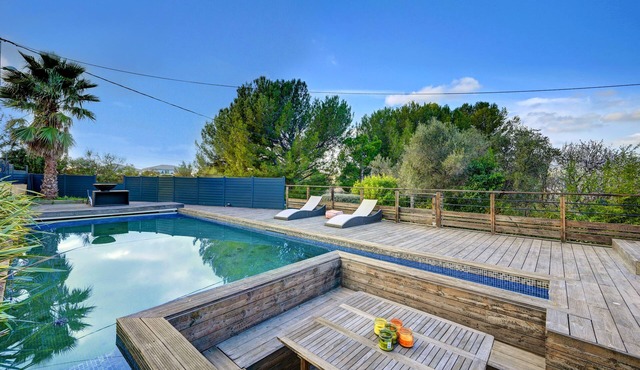 Villa Jesse , Espace Unique et Confortable aux Portes de Marseille