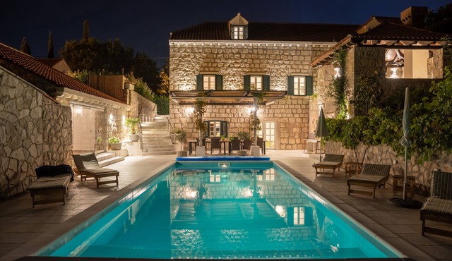 Villa Joe - heritage stone villa