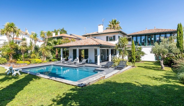 Villa Julia - Villa contemporaine avec piscine