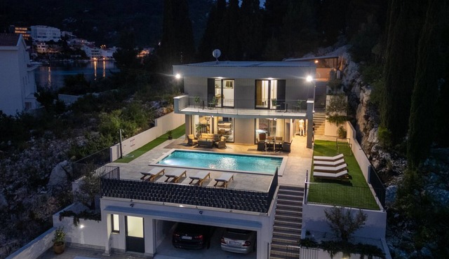 Villa Juma by Villas Guide