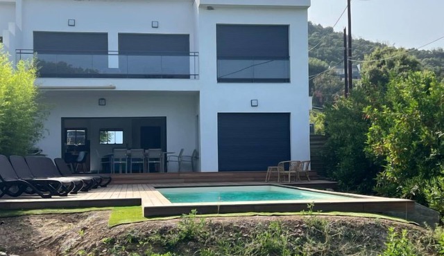 Villa Kalliste by Interhome