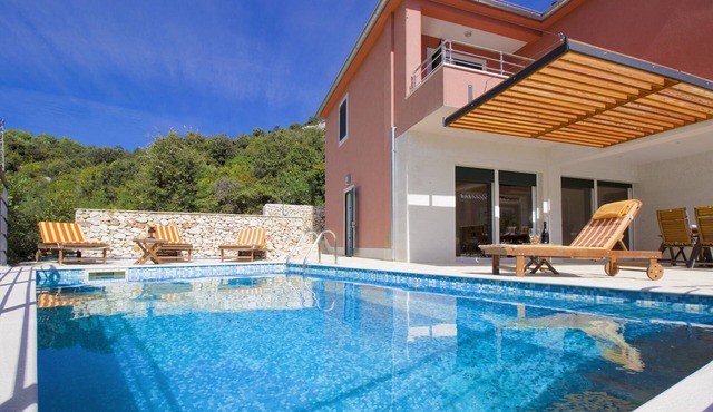Villa Kamelicina (V3081-K1) - Vinisce