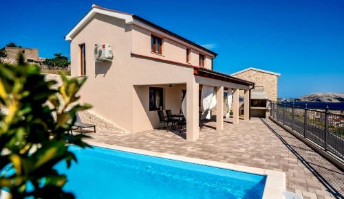 Villa Kamia - Luxury seaview villa with private heated pool