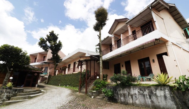 Villa Keluarga Bre Batunanggar