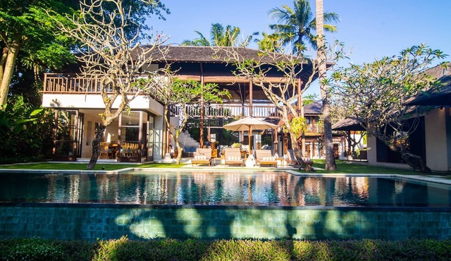 Villa Kemah Tinggi · Luxury 4BR Hideaway in Canggu