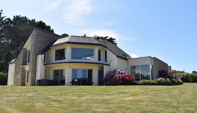 Villa Kermati, sea view