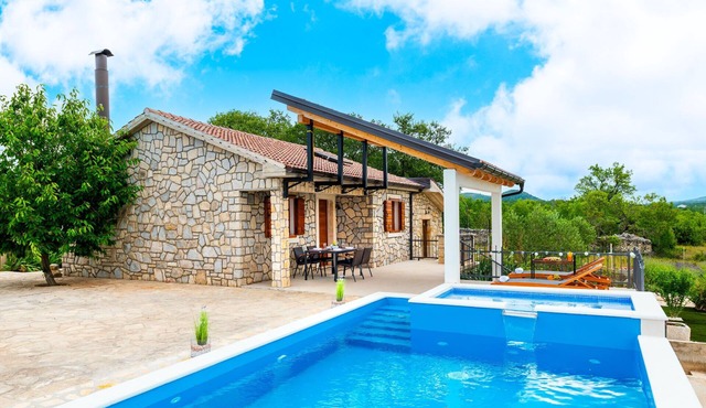 Villa Kiara (V9742-K1) - Unešić
