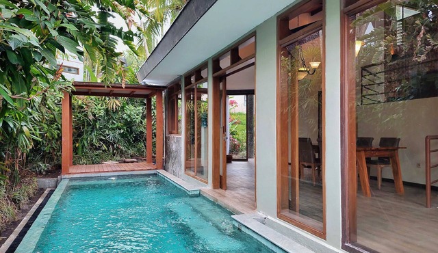 Villa Klub Bunga Resort 4 kamar By The Batu