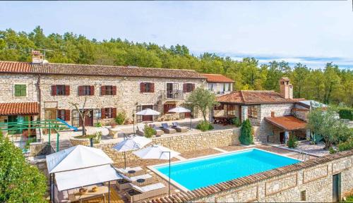 Villa Kluni by Rent Istria