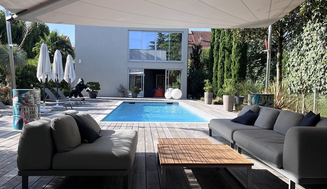 Villa "korlea" Avec Piscine Centre AIX LES Bains Ideal Pour Vacances EN Famille