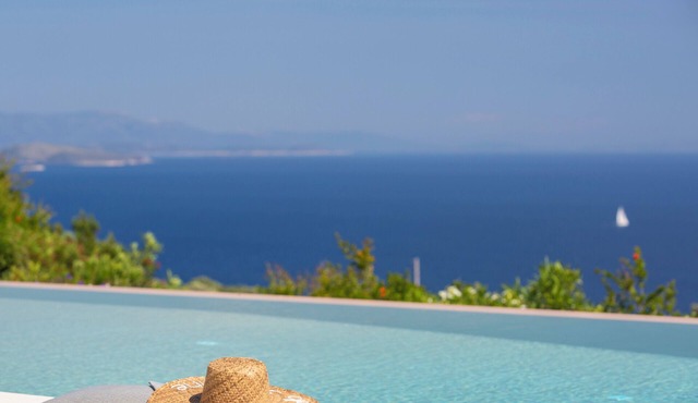Villa Koumaria - Secluded Elegance with Amazing Sea Views & Infinity Pool