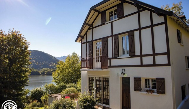 Villa L'ensoleillee - Chambon-sur-lac