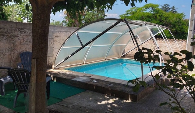 VILLA LE CLAIR LOGIS, Swimming pool, 4 bedrooms.