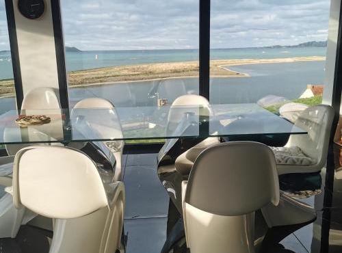 Villa l'hermine Vue mer exceptionnelle, prestation luxe contemporaine avec cinema et spa, borne voit électrique