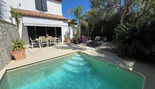 VILLA L'OLIVIER CLOSE TO THE BEACH