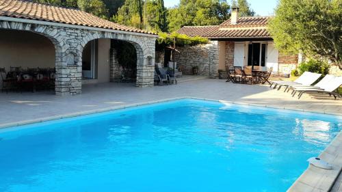 Villa L'Opaline Ardèche 10 pers Piscine privée Chauffée Animaux admis Wifi