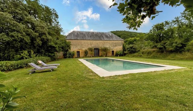 Villa 'La Borie' with Private Pool, Private Terrace and Private Garden