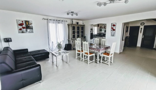 Villa LA Chrysolige Bord MER AU Calme & Spacieuse Plages Meschers S/gironde