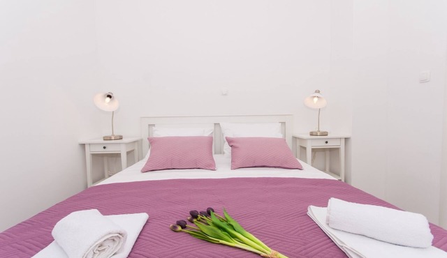 Villa LA-Comfort One Bedroom Apartment with Sea View Terrace 3
