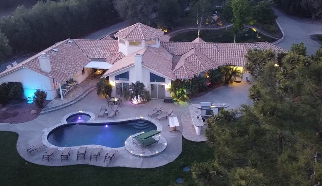 Villa La Cresta™ - 5 Acre Retreat