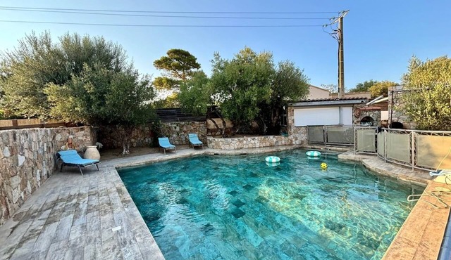Villa La Crique - Piscine, vue montagne, climatisation