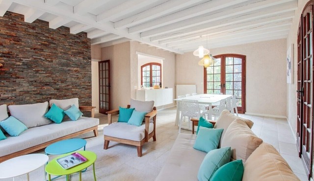 Villa LA DRYADE for 8 persons at 800m from the beach- Free Wifi.