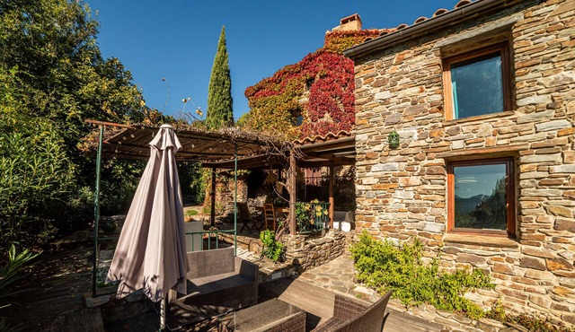 Villa 'La Finca' with Private Pool, Private Terrace and Wi-Fi