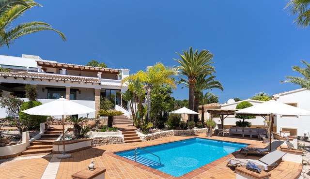 Villa La Joya with sea views