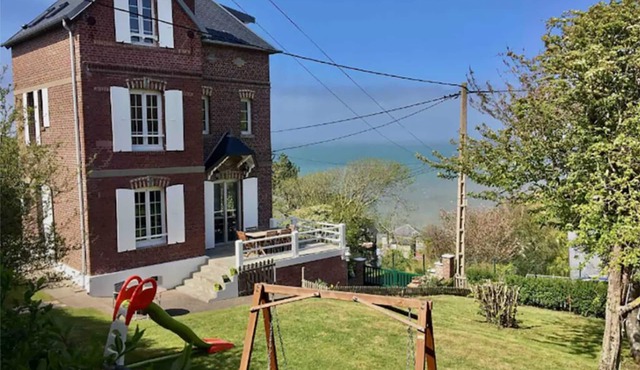 Villa la Marsa en Haut de Falaise du Bois de Cise